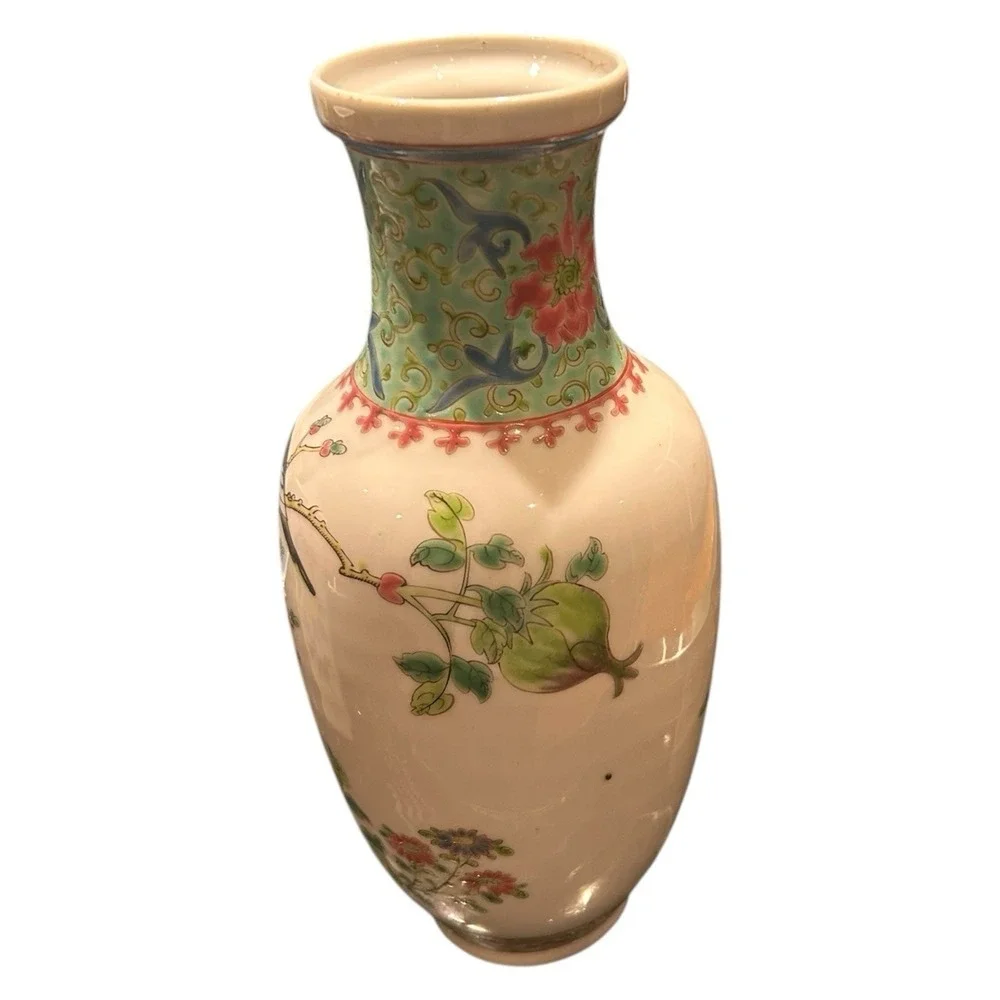 Chinese Porcelain Vase Famille Rose Qing Or Republic Period Export Style (TWO)